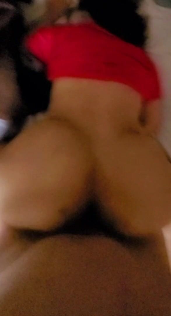 can't get enough of this bigass latina